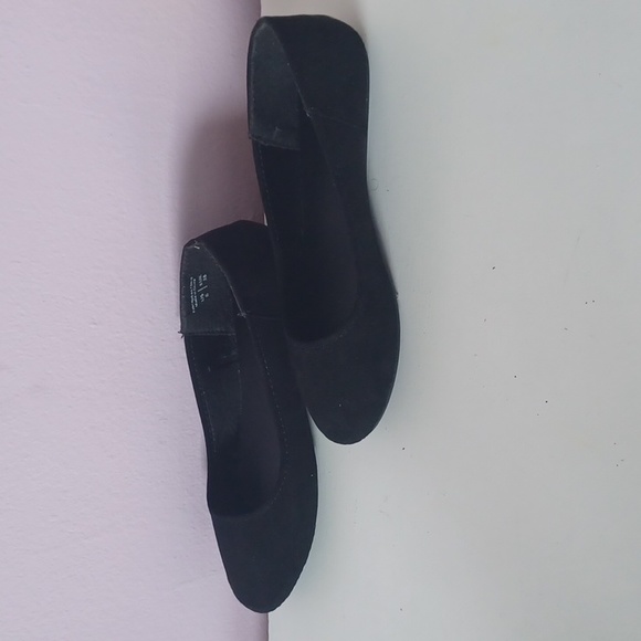 Size 6 black ballet flats - Picture 4 of 4